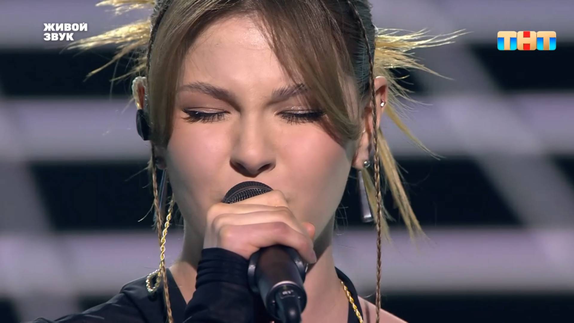 Софья Полозова «Сначала» смотреть онлайн