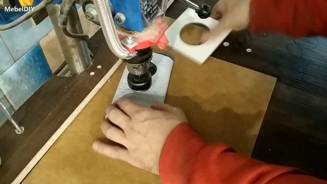 Мебель с каретной стяжкой . Как сделать заготовки из ткани на пуговицы. смотреть онлайн