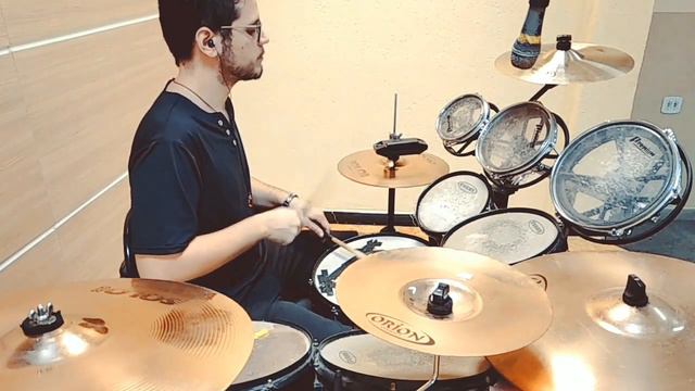 BE SOMEBODY - THOUSAND FOOT KRUTCH | DRUM COVER MATHEUS BATERA смотреть онлайн