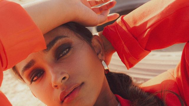 Roudeep Desert Rose Original Mix смотреть онлайн