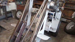 Продолжение сборки ПЕРЕДНЕЙ части МИНИ-ПОГРУЗЧИКА / Часть 4