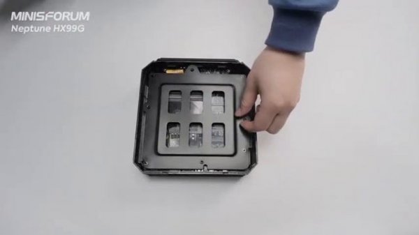 MINISFORUM HX99G Mini PC AMD Ryzen 9 6900HX Micro Computer, 2X HDMI & 2X USB4 Quad Outputs