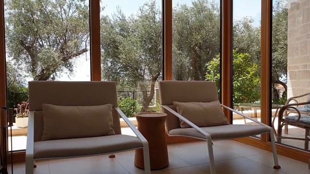 Недвижимость в Черногории. Купить виллу в Черногории с бассейном. Лучшие виллы в Черногории смотреть онлайн