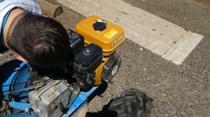 Замена свечи и воздушного фильтра на мотоблоке НЕВА МБ-23