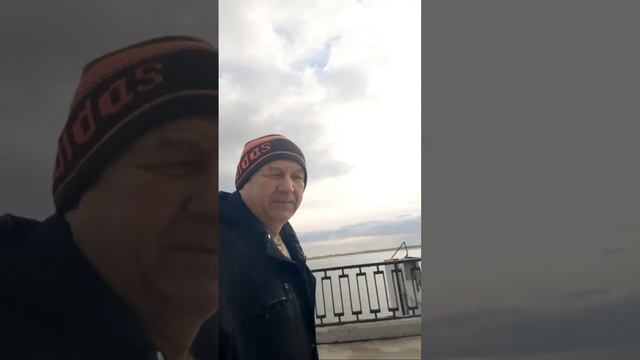 Прогулка по городу смотреть онлайн