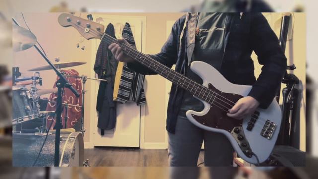 Quick bass groove on my 2020 Squier Classic Vibe Jazz Bass // Demo смотреть онлайн