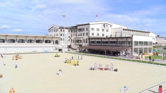 Международные соревнования CSI-2*/YH/J/Y/Am/Ch по конкуру. смотреть онлайн
