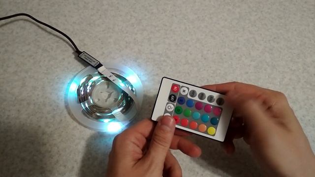 LED-стрічка на клейкій основі та з дистанційним керуванням смотреть онлайн