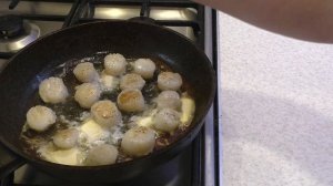 КАК ПРИГОТОВИТЬ МОРСКИЕ ГРЕБЕШКИ!!! БЫСТРО И ПРОСТО! А ГЛАВНОЕ ВКУСНО!