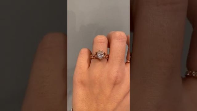 Intricate Vintage Inspired Rose Gold 0.9 Carat Oval Diamond Wedding Ring Set - Rachael & Lusia смотреть онлайн