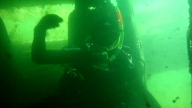 Андрюха и затонувший мерс в Твери 2011 смотреть онлайн