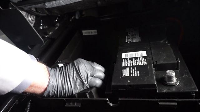 Ford Transit 250 (2016) - New Battery Install смотреть онлайн