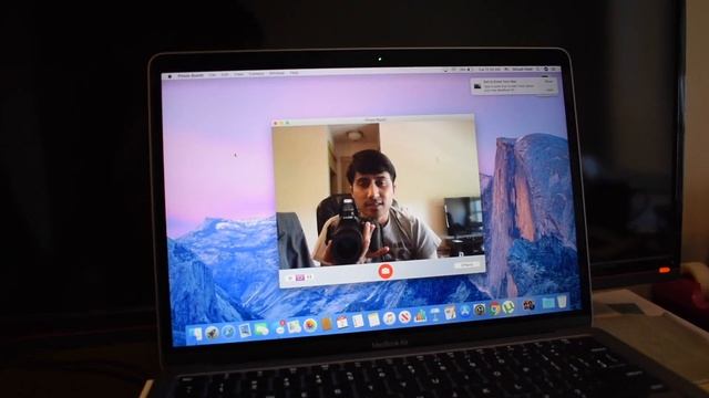 2020 MacBook Air has a horrible camera смотреть онлайн