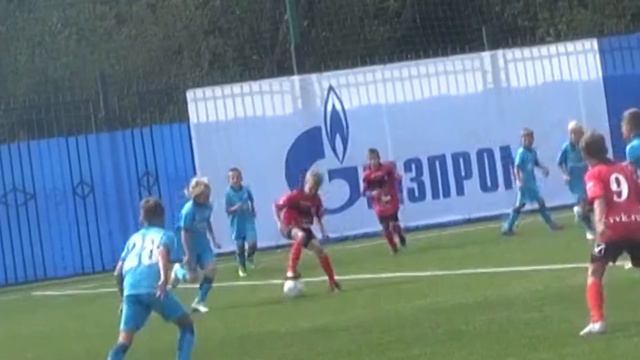 Пара финтов Артемия в матче с Академией смотреть онлайн