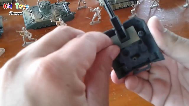 Toy tank AS-90 model 1/72 смотреть онлайн