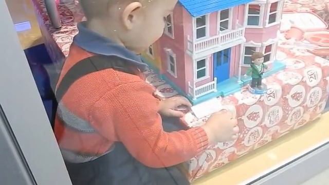 Прогулка в Тау-галерея город Саратов. смотреть онлайн