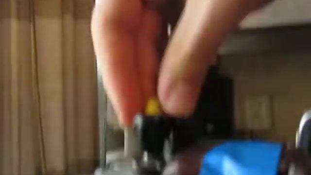 Измерения ламп на приборе Л1-3 КБЛБ Видео 1/3 смотреть онлайн