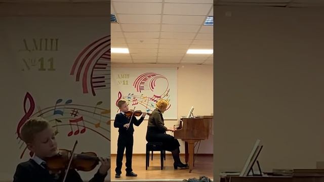 Марш октябрят Н. Бакланова. Академический концерт 1 класс 14.05.2019 смотреть онлайн