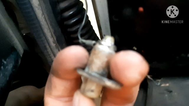 НЕ РАБОТАЕТ СВЕТ В САЛОНЕ АВТОМОБИЛЯ ????. смотреть онлайн
