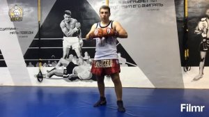 Элементарно или бокс для чайников. Защита от прямого удара ногой