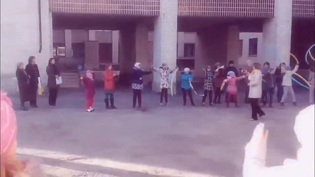 Акція "Ланцюг миру". Фільм 1 смотреть онлайн