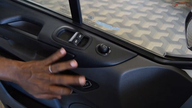 فورد فان عائلي تورينو كاستم FORD TOURNEO CUSTOM 2019 /اسعار ومواصفات/ جي تي سودانيز смотреть онлайн