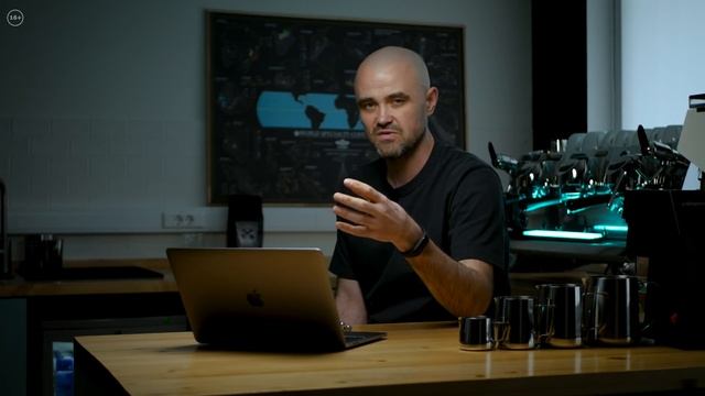 ВЗБИВАНИЕ МОЛОКА. Полный разбор как взбивать молоко смотреть онлайн