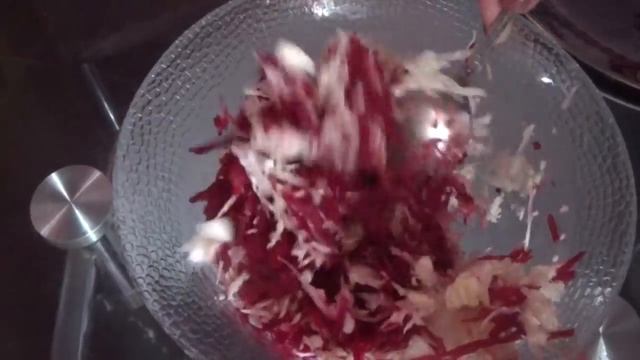 СУПЕР-САЛАТ из СВЕКЛЫ для ПОХУДЕНИЯ! Похудение мамы и дочки. смотреть онлайн