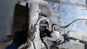 Как заменить трубку ГУР+жидкость Volvo XC70 3.2?