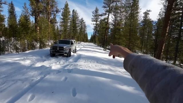 Search and Rescue saves the people, I save the vehicles! смотреть онлайн