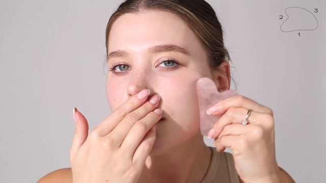 How To: Use Our Radiance Facial Oil & Gua Sha Tool | PERL смотреть онлайн