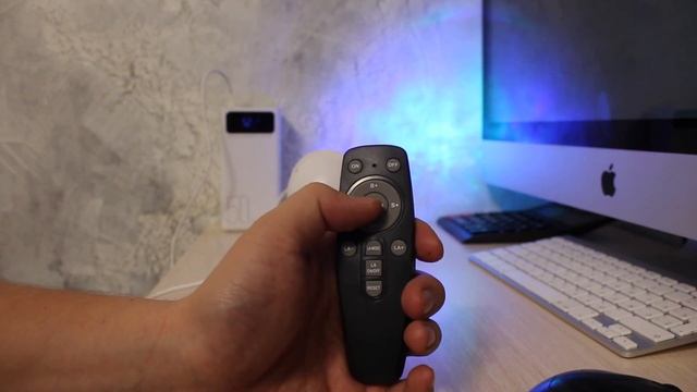 Проектор звездное небо космонавт (мини), обзор с алиэкспресса, лазерный проектор, ночной светильник смотреть онлайн