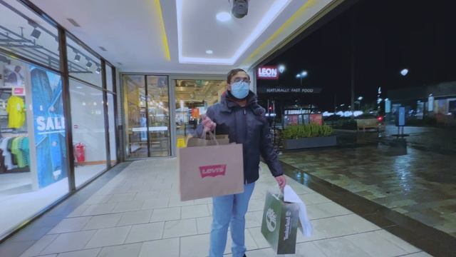 Cheshire Oaks Designer Outlet | UK’s Largest Designer Outlet village | Cheshire ?? | Vlog #27 | смотреть онлайн