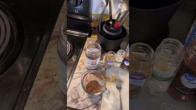Cooking Taco Salad from scratch. смотреть онлайн