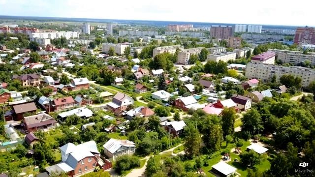 НЕМНОЖКО ПОЛЕТАЛИ НАД ГОРОДОМ смотреть онлайн