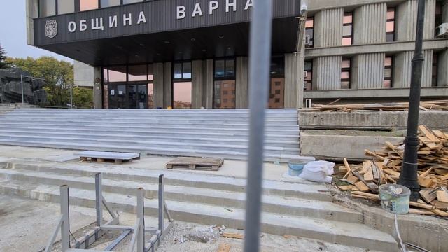 Ремонт пред Община Варна смотреть онлайн