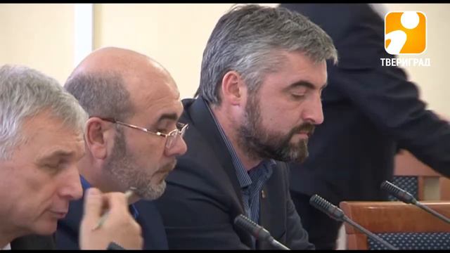 В ТВЕРСКОЙ ГОРОДСКОЙ ДУМЕ ДЕЛИЛИ КРЕСЛА. 2017-10-16 смотреть онлайн