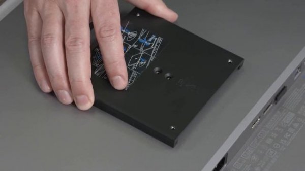 Installing the VESA Mounting Plate on the HP Z24n G3 Display| HP Computers | HP Support