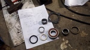 Замена подшипника ступицы Ниссан Серена С23 LD 20 LD 23