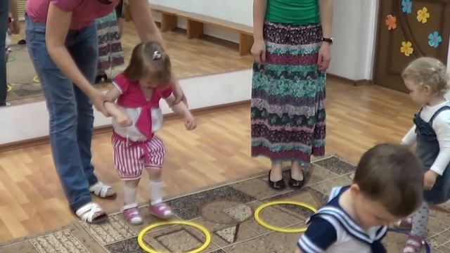 Зарядка для детей и малышей.Дети 2- 3 лет. Песенки Железновой. Музыка с мамой. Открытый урок в ДС. смотреть онлайн