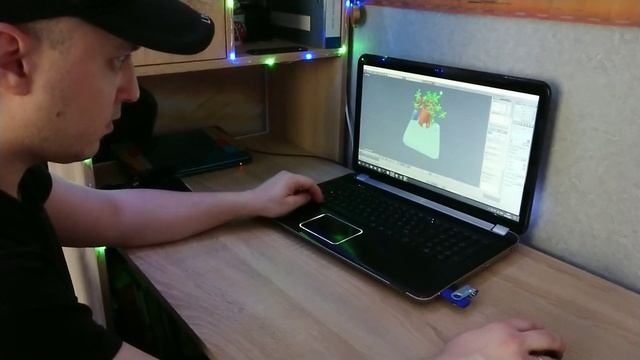 Моделирование на слабом ноутбуке в программе Blender смотреть онлайн