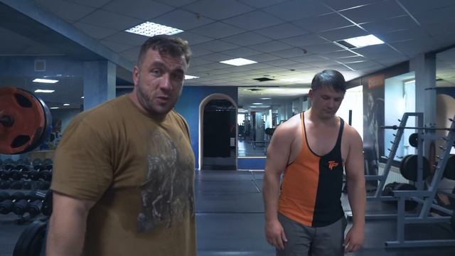 Присед жопой в пол 230. В гостях Апокрифический Диас. смотреть онлайн