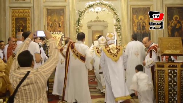 صلاة عيد القيامة المجيد بـ«الكنيسة المرقسية» بالأسكندرية смотреть онлайн