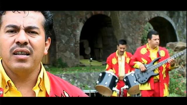 POR UNA MUJER CASADA - RAUL GARCIA Y SU GRUPO KABILDO - (Video Oficial) смотреть онлайн