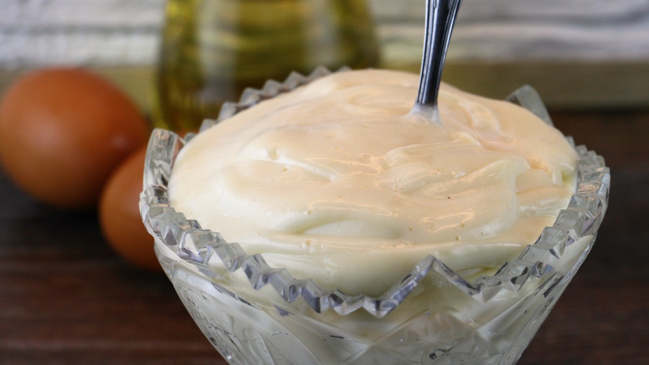 6 ПРОСТЫХ рецептов домашнего майонеза. Еще и ПОСТНЫЙ смотреть онлайн