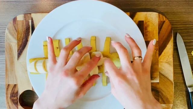How to Make Banana Decoration | Banana Art | Fruit! Красивая фруктовая нарезка на праздничный стол! смотреть онлайн