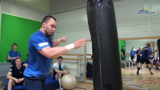 Салават Юлаев. Working hard! смотреть онлайн