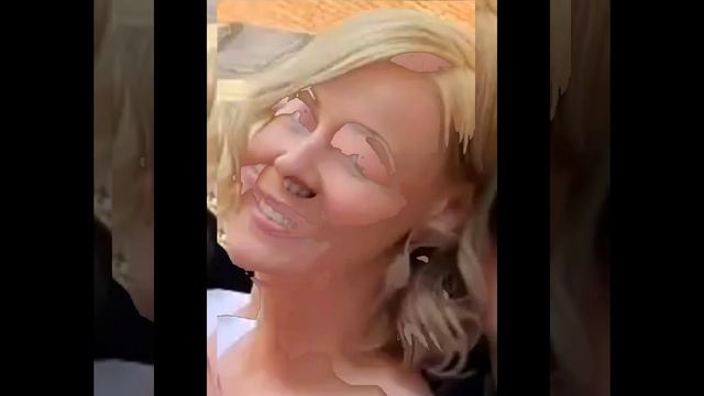 Мария Куликова.Твоя улыбка — светлый сон,Лицо — само очарованье... смотреть онлайн