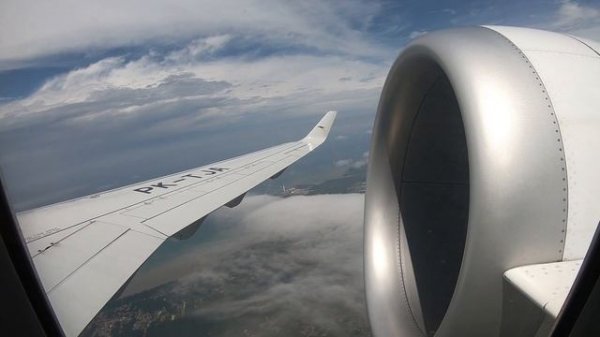 TransNusa Airlines ARJ21-700 8B672 Takeoff from Kuala Lumpur Intl Rwy 14R