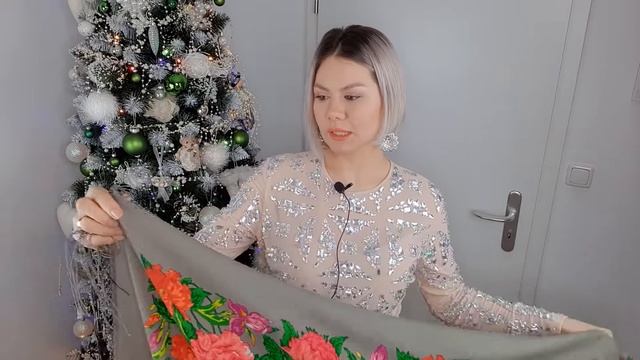 ПАВЛОВОПОСАДСКИЕ ШАЛИ: ЦВЕТУЩИЙ САД. ШАЛЬ ЕДИНСТВЕННАЯ. Видеообзор с примеркой. Как носить стильно?